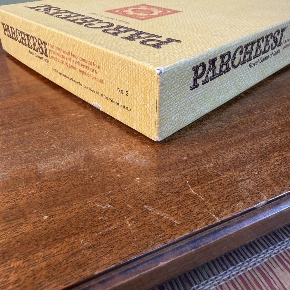 Parcheesi Royal Game of India Board Vintage Selchow & Righter COMPLETE & NICE - Picture 7 of 9